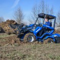 MultiOne mini loader 7 series with multipurpose bucket