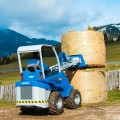 MultiOne mini loader S630 with bale fork